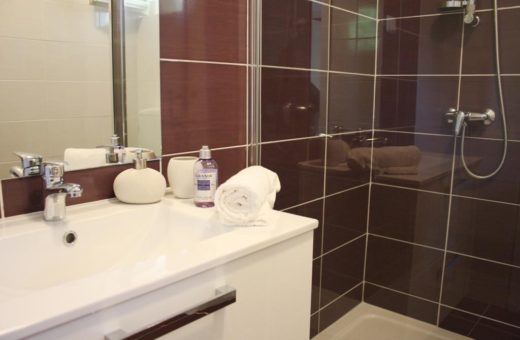 Martina Sun Apartment Zadar Room photo